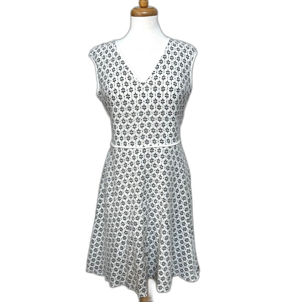 London Times Black and Cream V-Neck Pointelle Lace Dress - Women 8